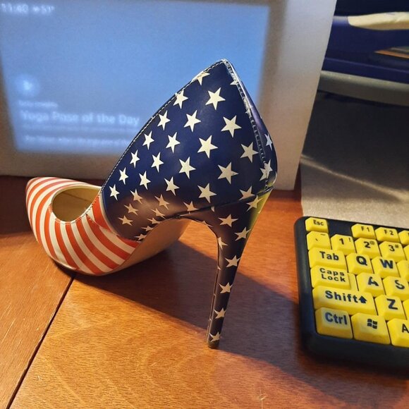 Reindee Lusion WMN Hight Stiletto Heels Pumps MultiColor Printed Closed Toe Sz 8 - Picture 2 of 6